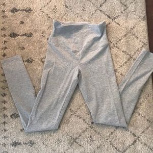 Yummie Tummie Gray High Waisted Leggings XS